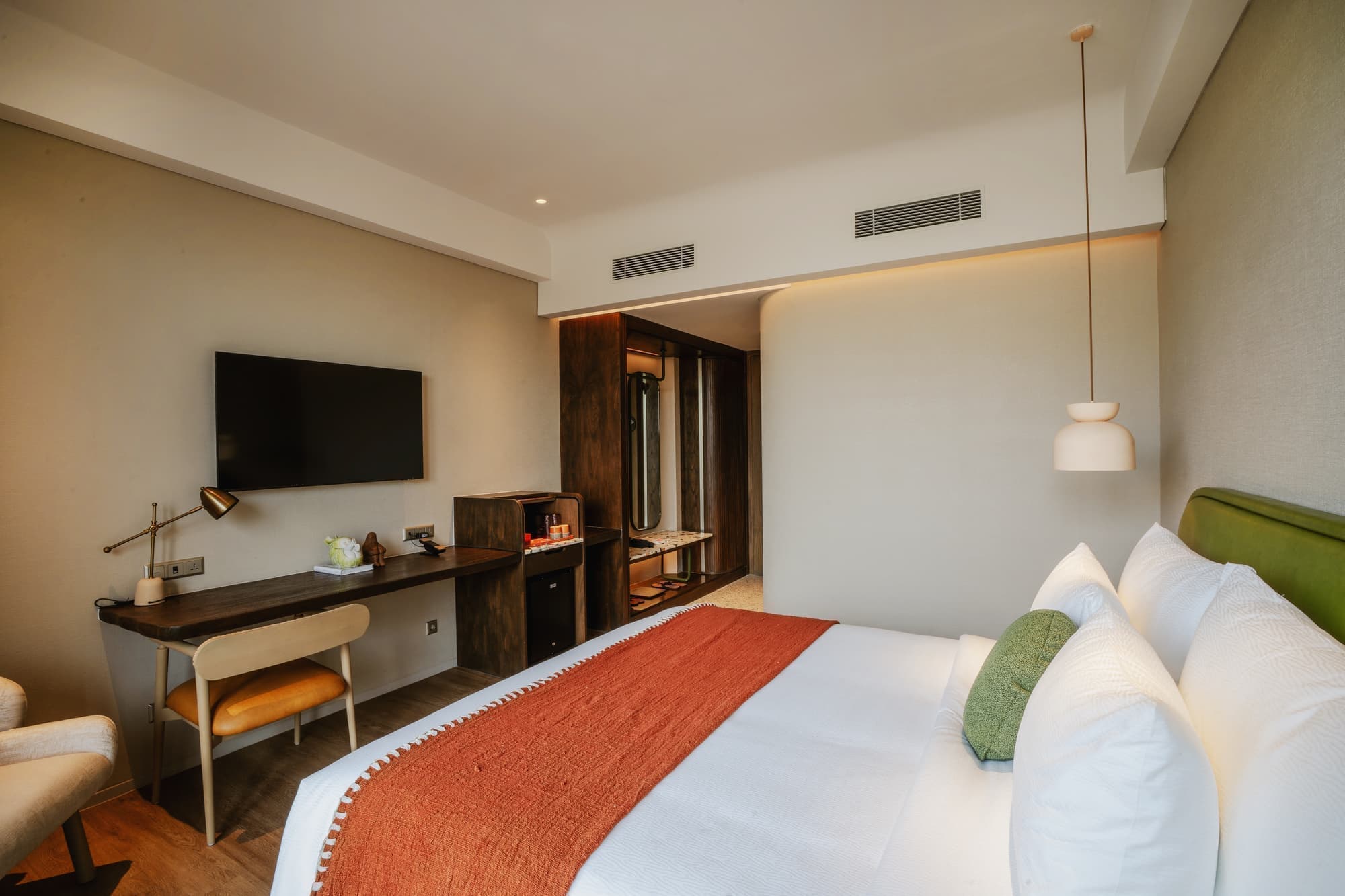 Rekomendasi Hotel Gading Serpong