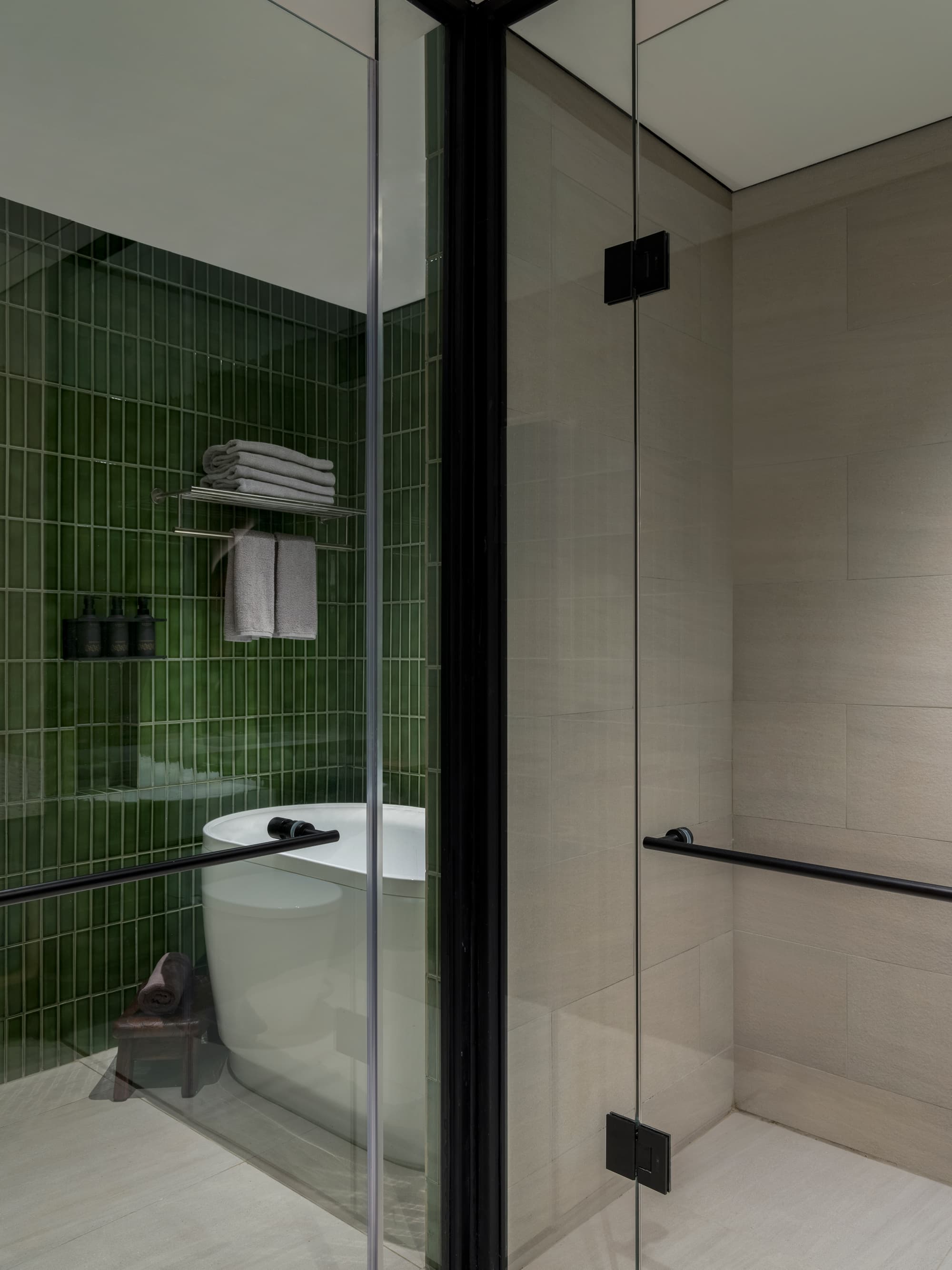 Family Suite thumbnail 4