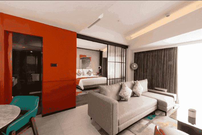 One Bedroom Premier Queen