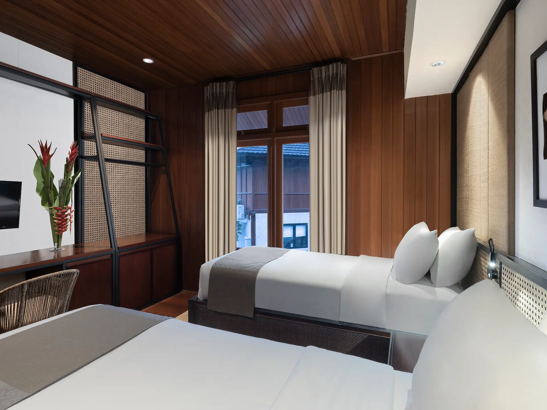 Hummer Villa 2 Bedrooms with Private Pool thumbnail 3